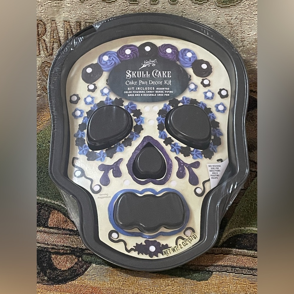 Day of the Dead Skull Cake Pan Decor Kit w/ Ingredients NEW Sealed by Festival